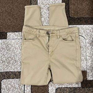 American Eagle High-Rise Jegging